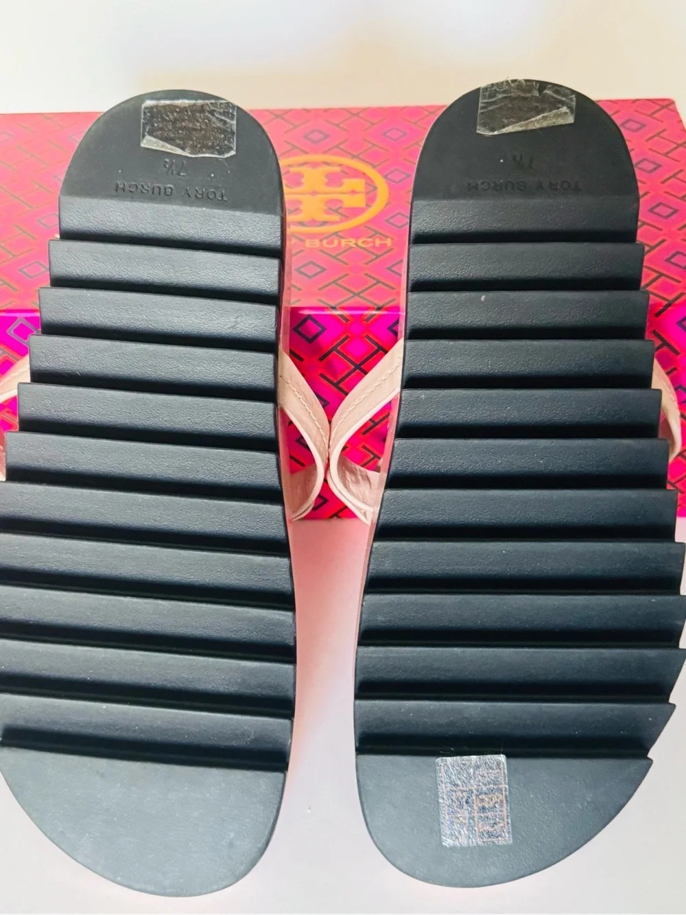 NWOT Tory Burch Miller Cloud Lug Sole Blush Pink Patent Leather Sandals size 7.5